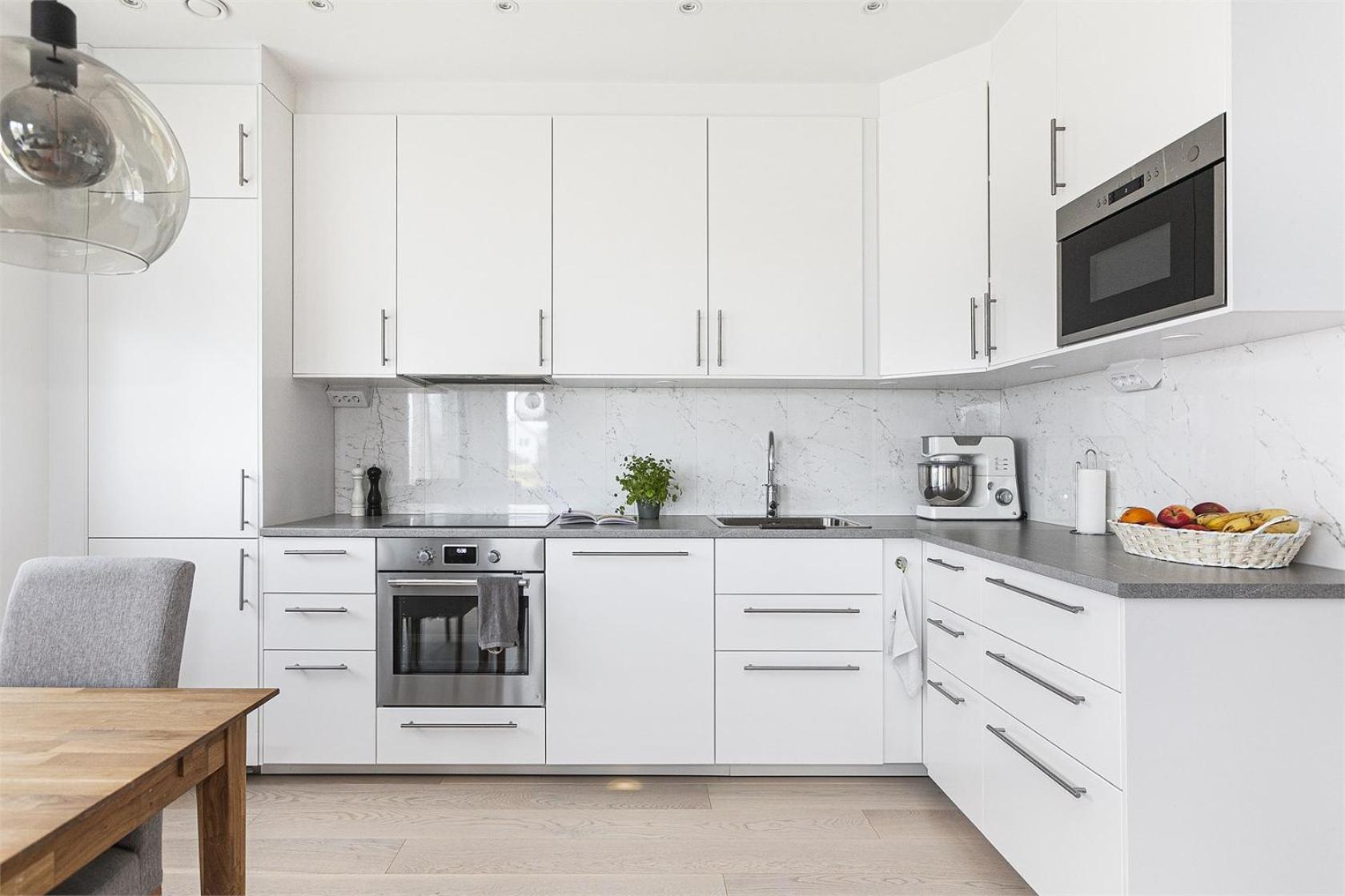 Brand New House Waiting For You! *